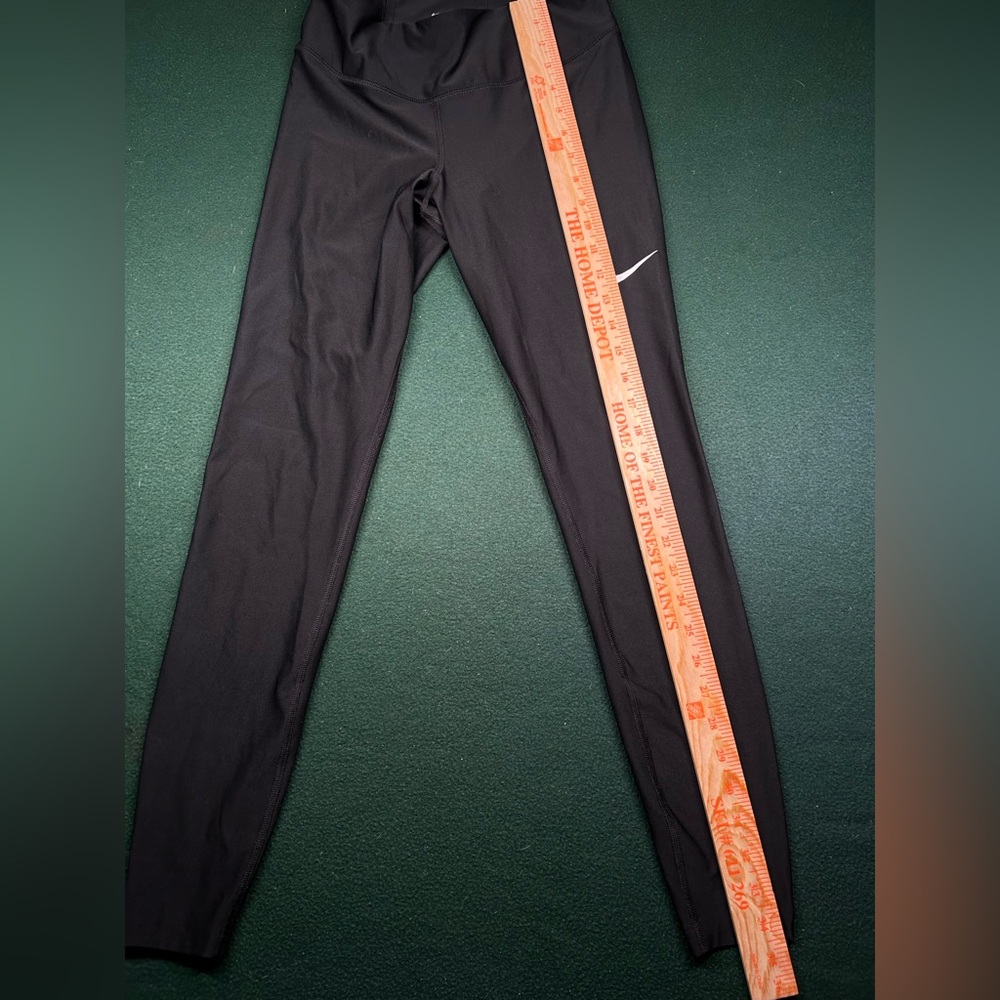 Nike Dri-FIT Black High Waisted Leggings XS